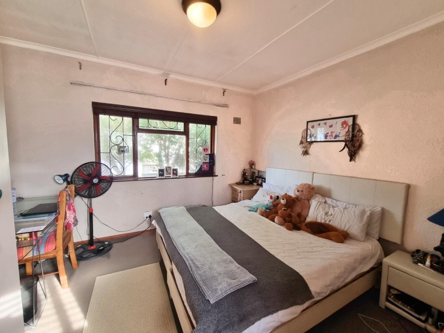 4 Bedroom Property for Sale in Sandbaai Western Cape